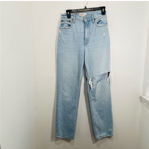 Abercrombie & Fitch Denim - Abercrombie & Fitch The 90s Straight Fit Ultra High Rise Busted Knee Jeans 4 27